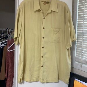 Men’s Caribbean 100% silk button up shirt, pale yellow, previously worn